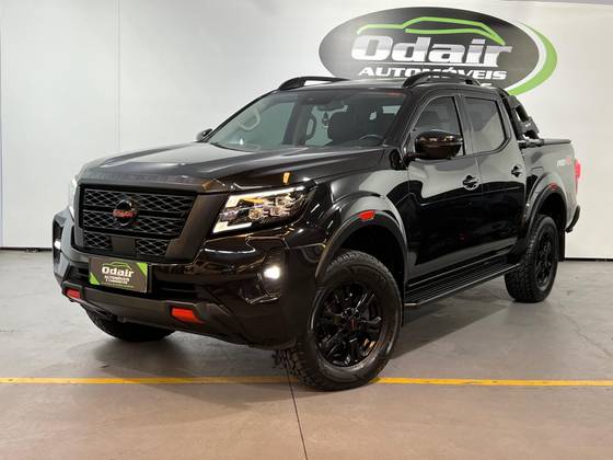 NISSAN FRONTIER 2.3 16V TURBO DIESEL PRO4X CD 4X4 AUTOMÁTICO